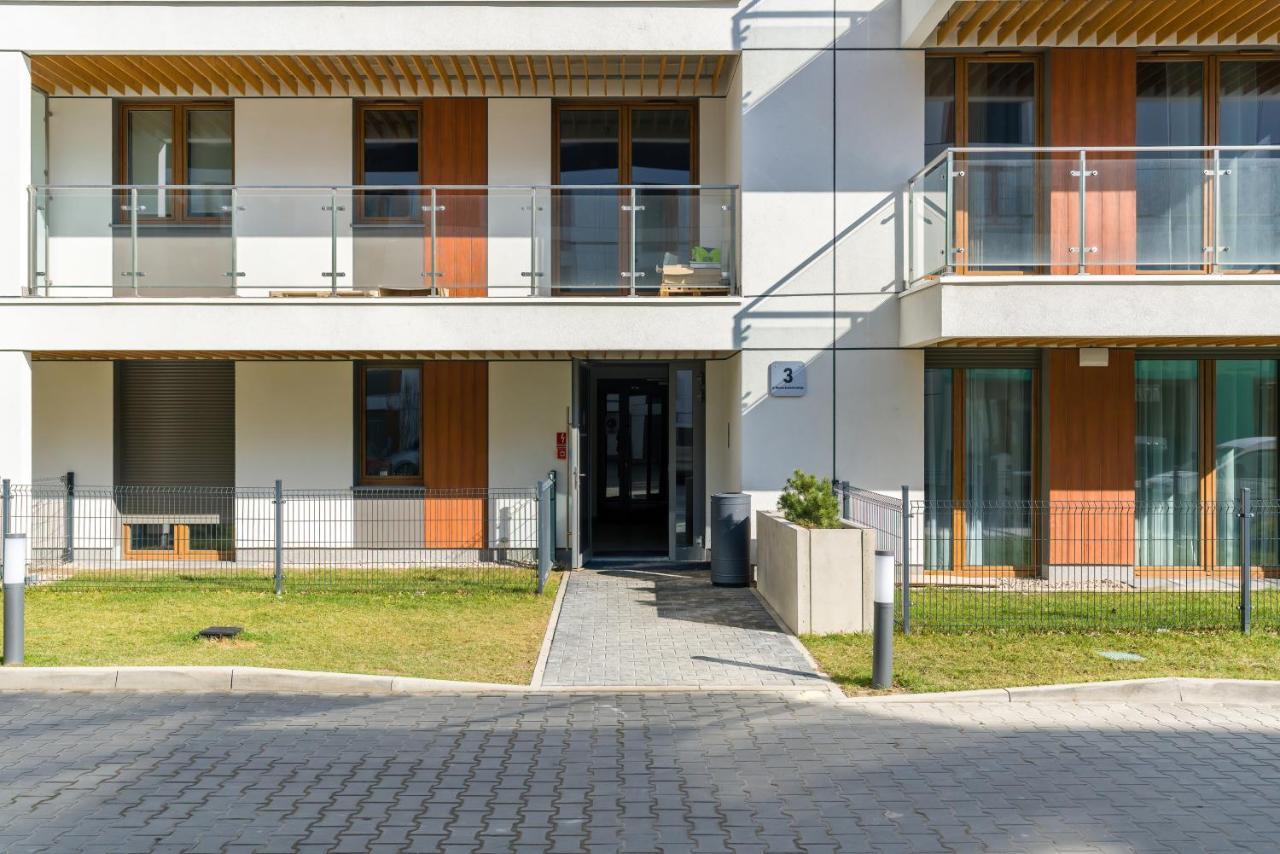 Premium Apartments Poznan Airport By Noclegi Renters Buitenkant foto