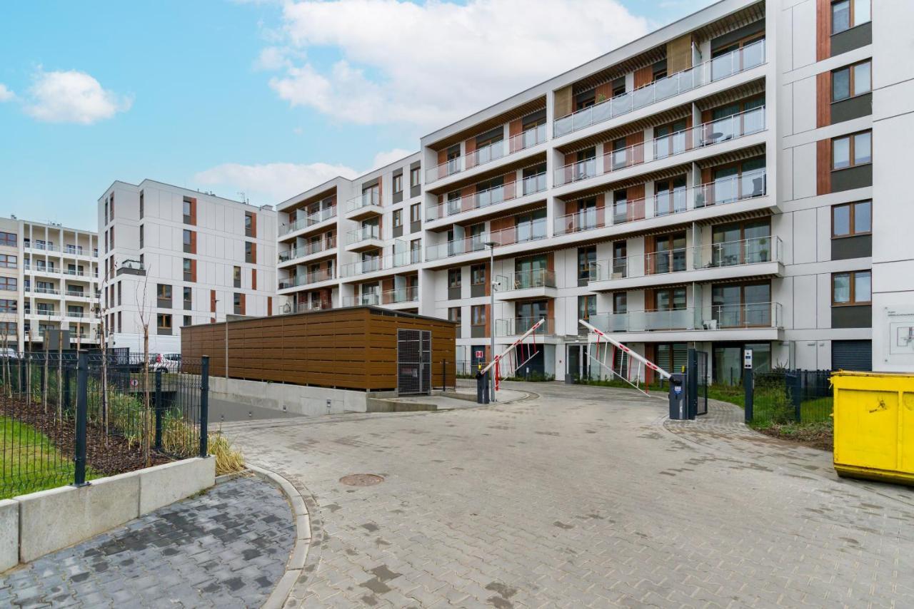 Premium Apartments Poznan Airport By Noclegi Renters Buitenkant foto