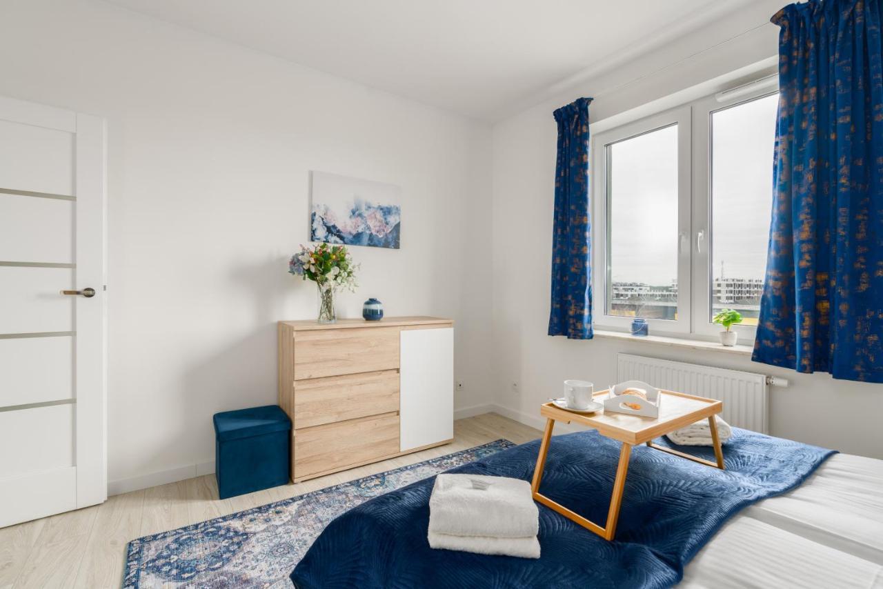 Premium Apartments Poznan Airport By Noclegi Renters Buitenkant foto